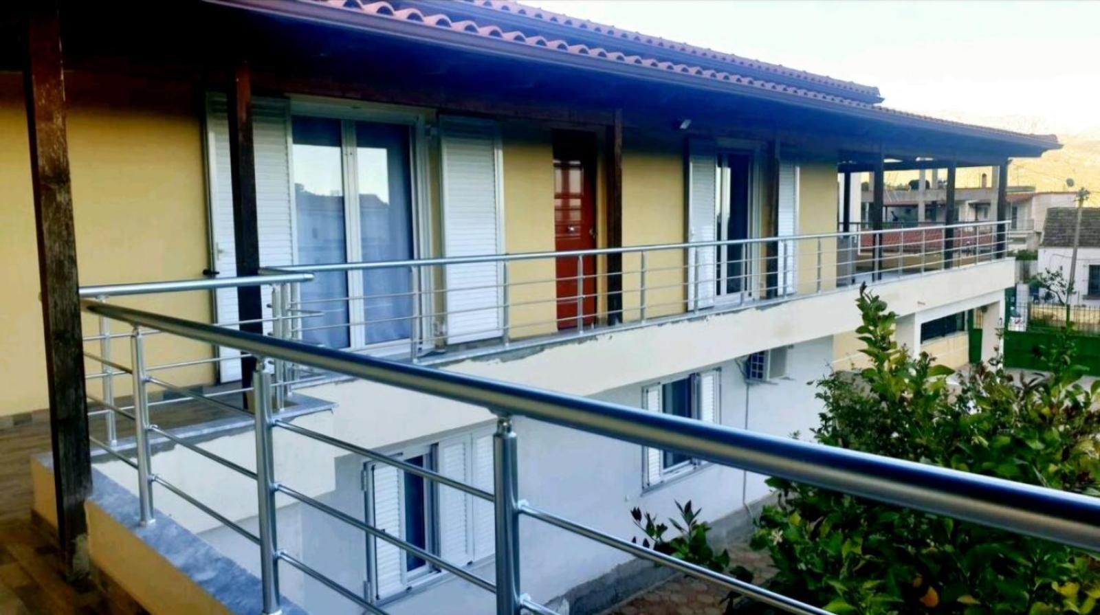 Philoxenia Guest House Himarë Eksteriør billede